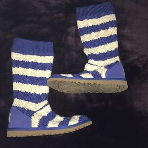 Blue& white stripped uggs!